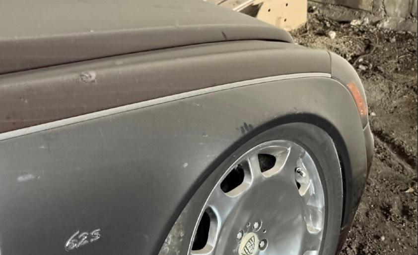 Не е за вярване: Намериха изоставена лимузина Maybach Снимки