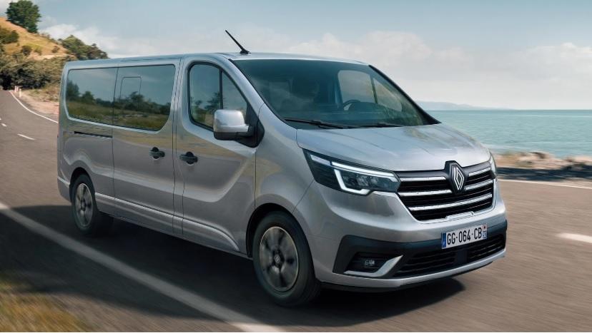 Пуснаха уникален вариант на Renault Escapade, превърнат е в достъпен дом на колела Снимки