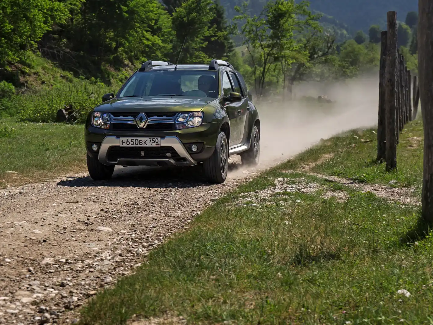 3 недостатъка на кросоувъра Renault Duster