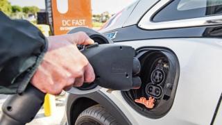 Това са най-бюджетните електромобили от тази година Снимки