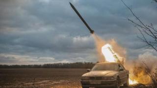 Украинските сили трансформираха автомобил в ракетна установка Снимки