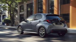 Иновативни решения: Toyota показа новото поколение на Yaris Снимки