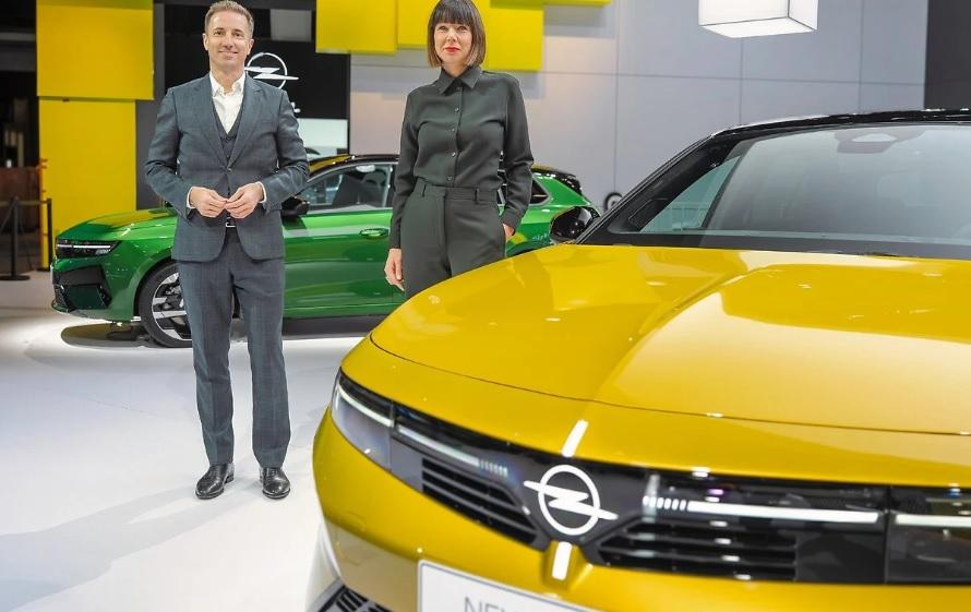 Показаха новия Opel Astra, ето как изглежда и какво е оборудването Снимки