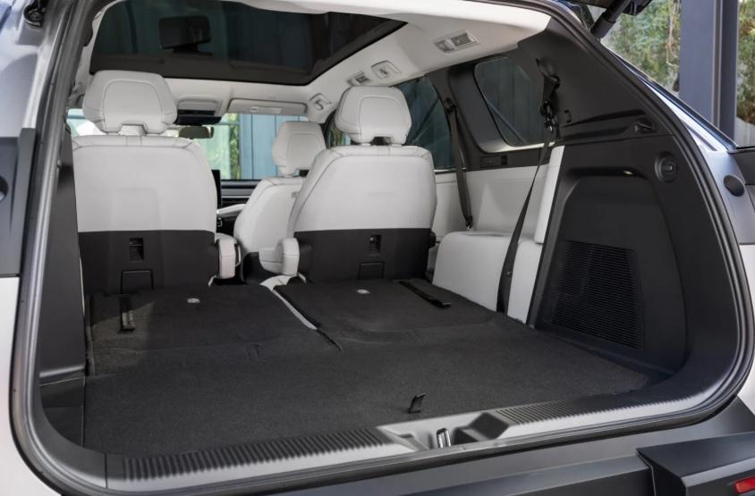 Представиха новия Toyota Highlander, променен е кардинално Снимки