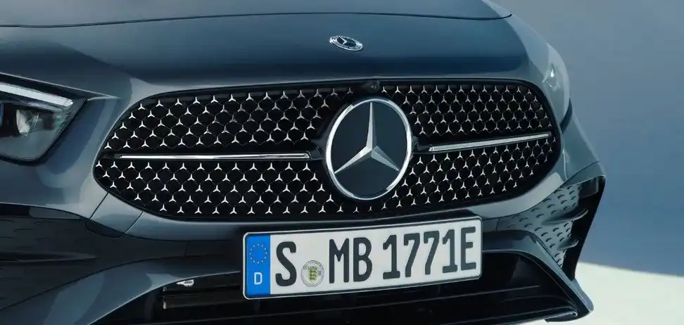 Mercedes ще продава няколко евтини модела