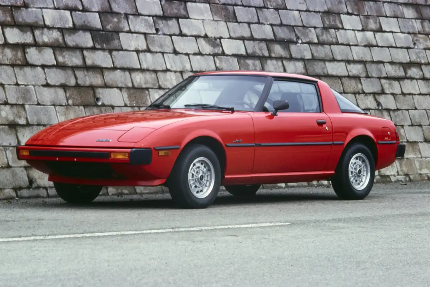 10-е най-красиви коли Mazda на всички времена Снимки