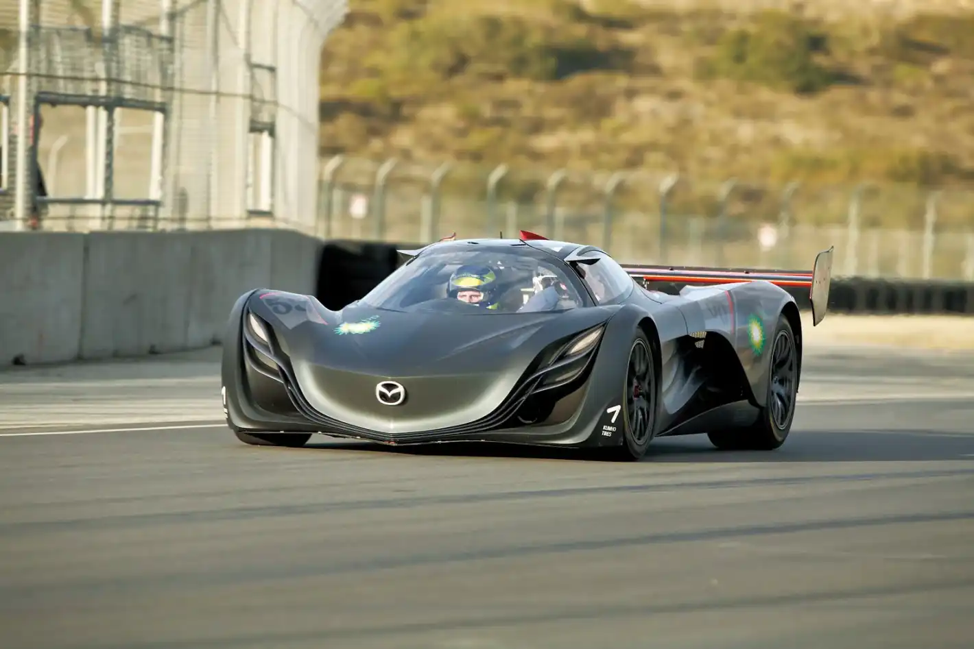 10-е най-красиви коли Mazda на всички времена Снимки