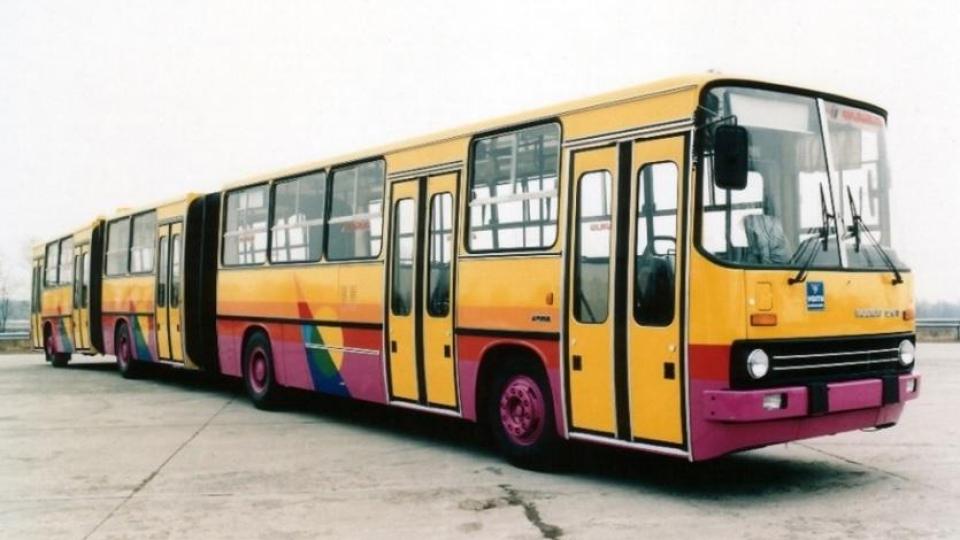 Вижте автобуси Икарус, различни от тези, които са се движели по нашите пътища Снимки
