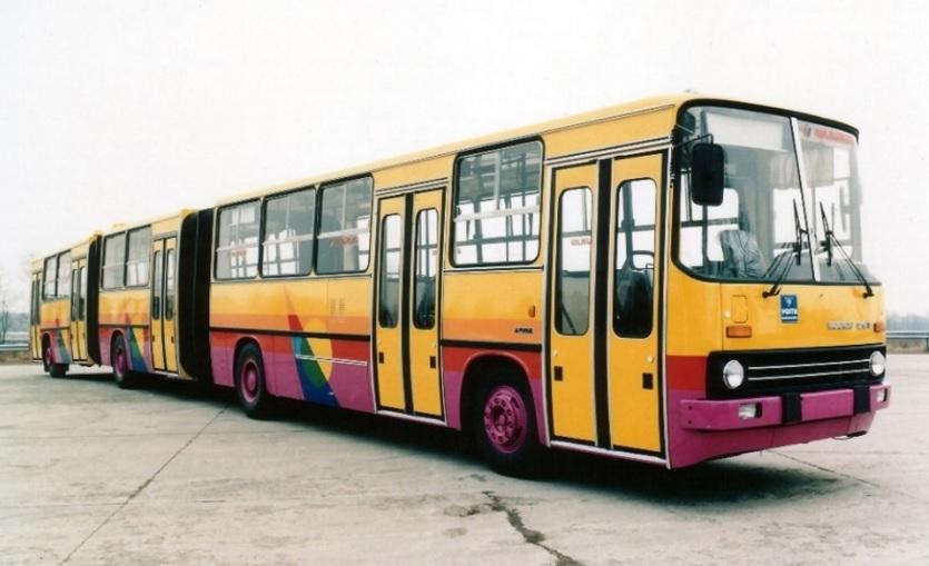 Вижте автобуси Икарус, различни от тези, които са се движели по нашите пътища Снимки
