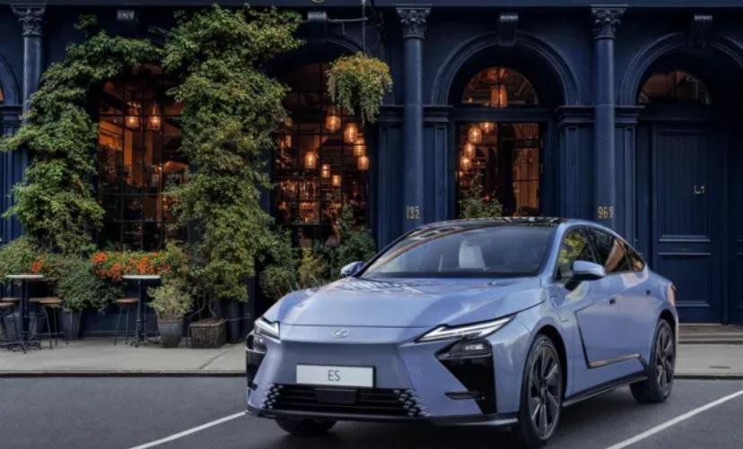 Показаха новия Lexus ES, вече е електрически Снимки