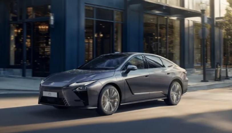 Показаха новия Lexus ES, вече е електрически Снимки