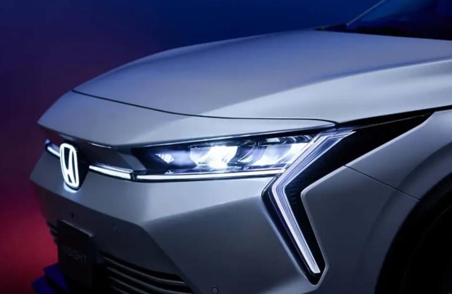 Honda възроди свой известен модел, претърпял е големи промени Снимки