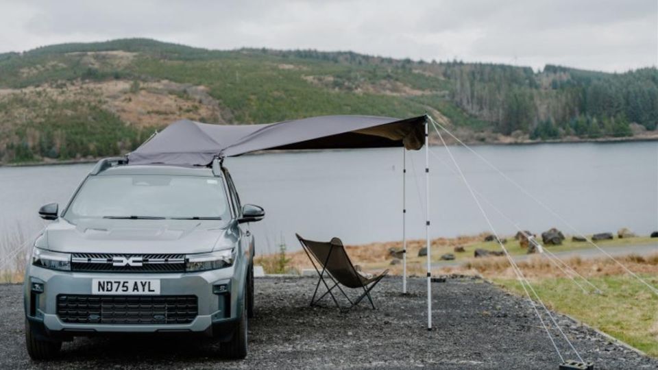 Dacia показа нов аксесоар от гамата си за къмпинг Снимки