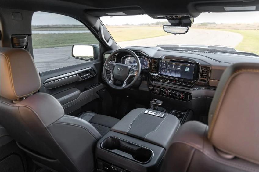 Chevrolet Goliath 700 предизвиква Ram TRX и Ford Raptor Снимки