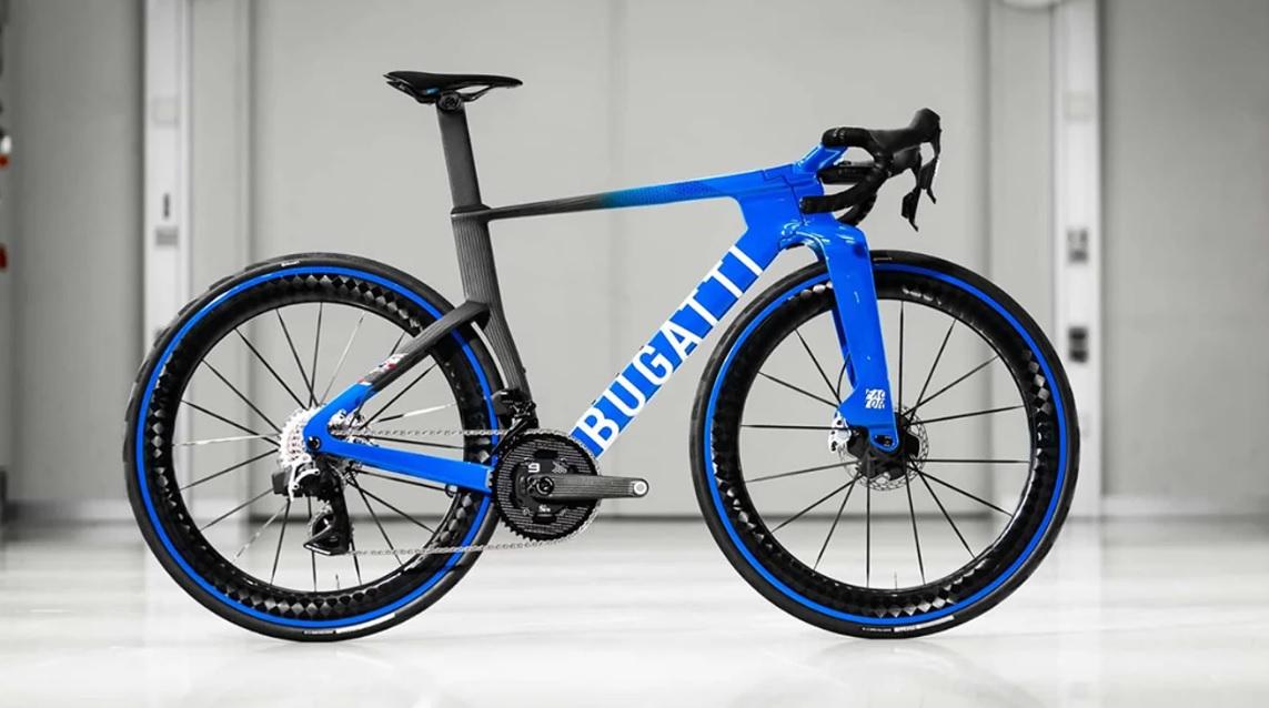 Представиха новия Bugatti Factor ONE, който е изработен почти изцяло от въглеродни влакна