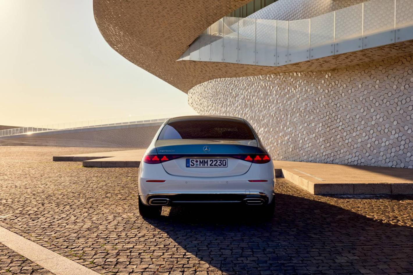Показаха новия седан Maybach 2026, има по-модерен дизайн и по-мощни двигатели