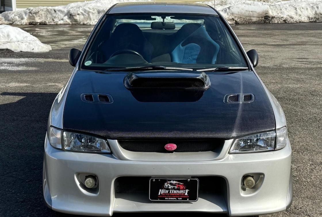 Пуснаха за продажба най-редкия и особен Subaru