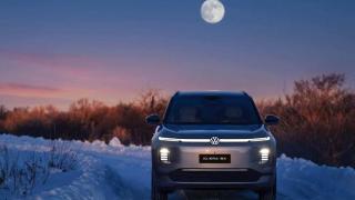 Голям семеен кросоувър: Показаха Volkswagen ID. Era 9X, има голяма мощност