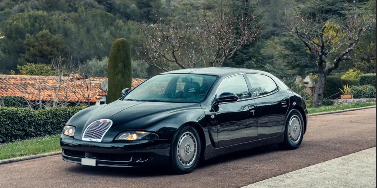 Пуснаха за продажба рядък и луксозен седан Bugatti от 90-те години