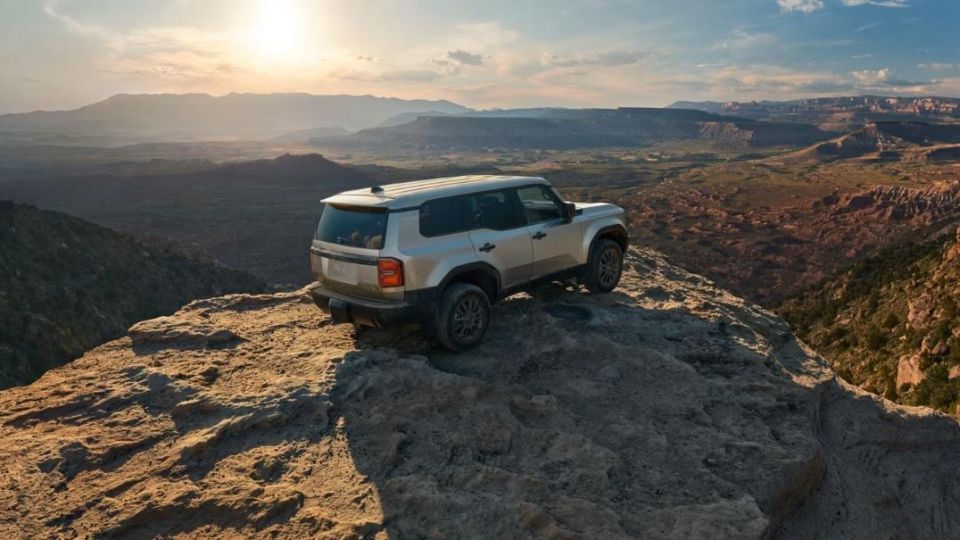 Показаха новата Toyota Land Cruiser, намалява се разликата между нивата на оборудване