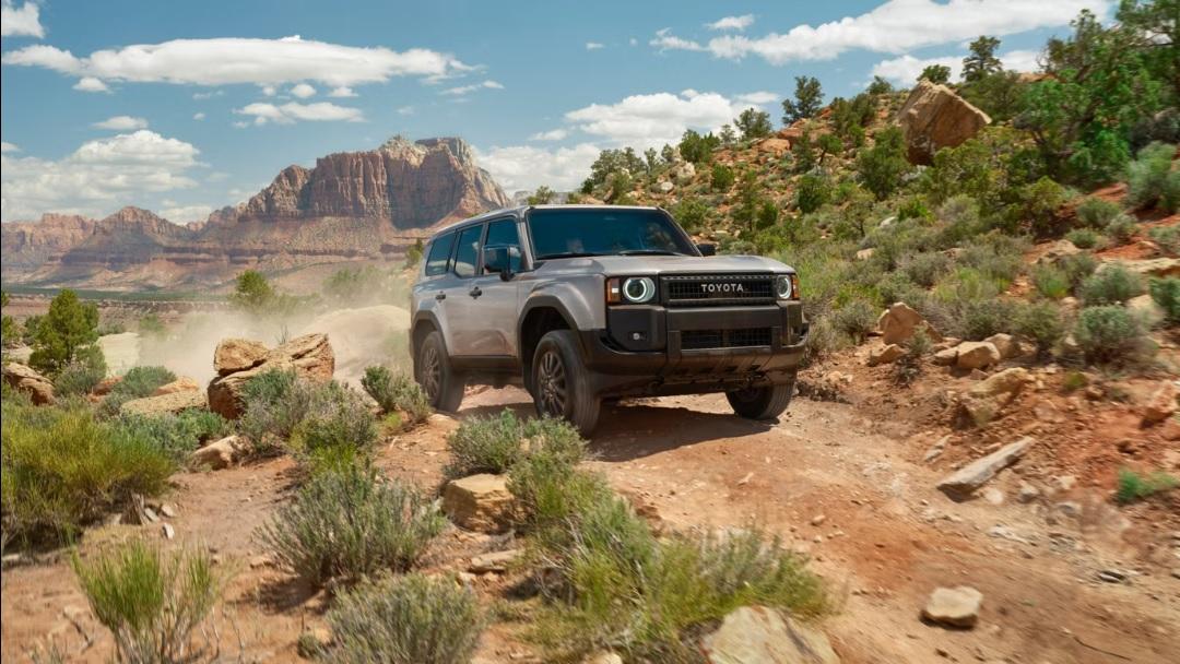 Показаха новата Toyota Land Cruiser, намалява се разликата между нивата на оборудване