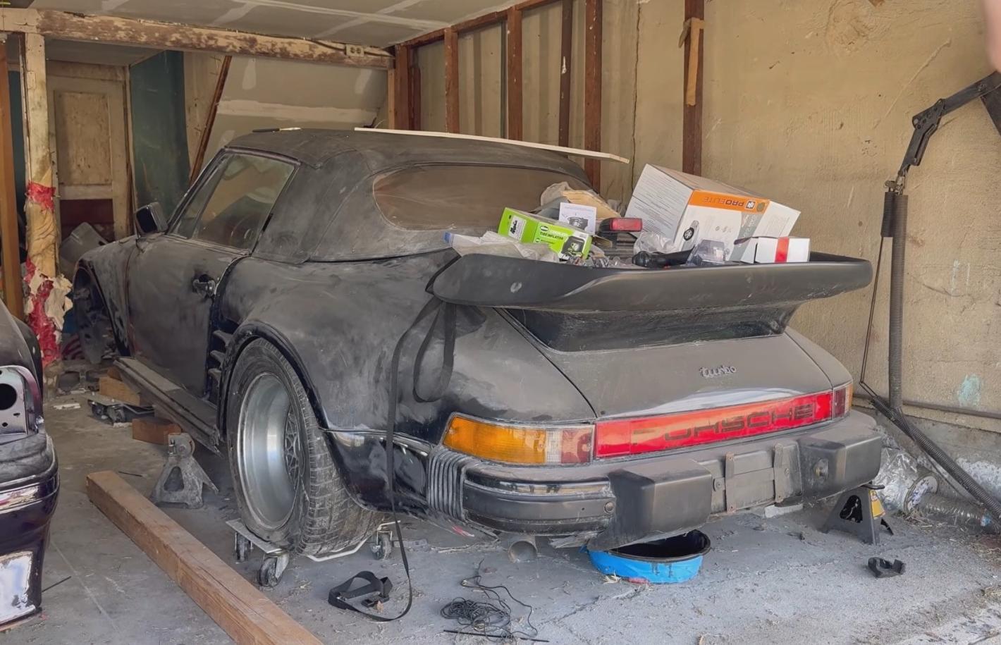 Американец откри изоставеното Порше на баща си след 30 години Снимки