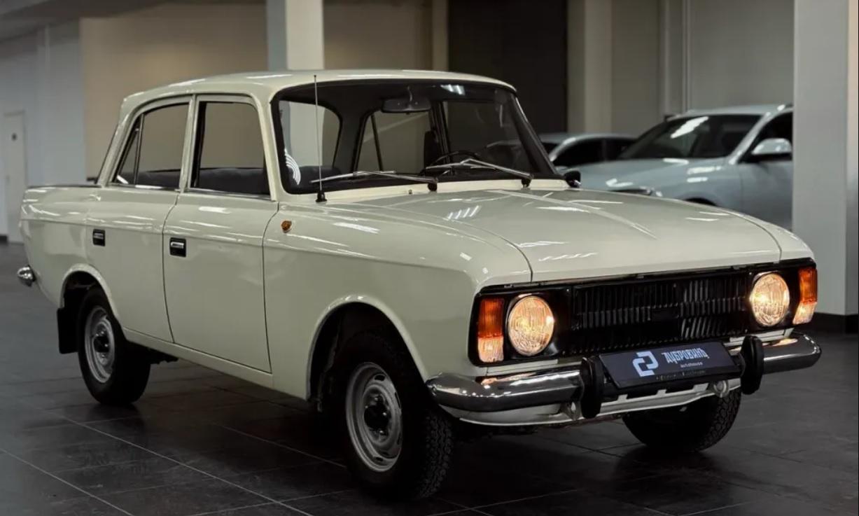 Продава се Москвич-412 от 1991 г. в идеално състояние Снимки