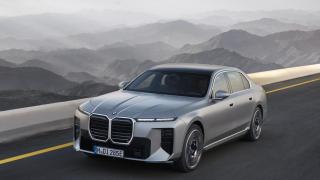 BMW представи новия BMW 7 Series: Седанът получава гигантски "ноздри"