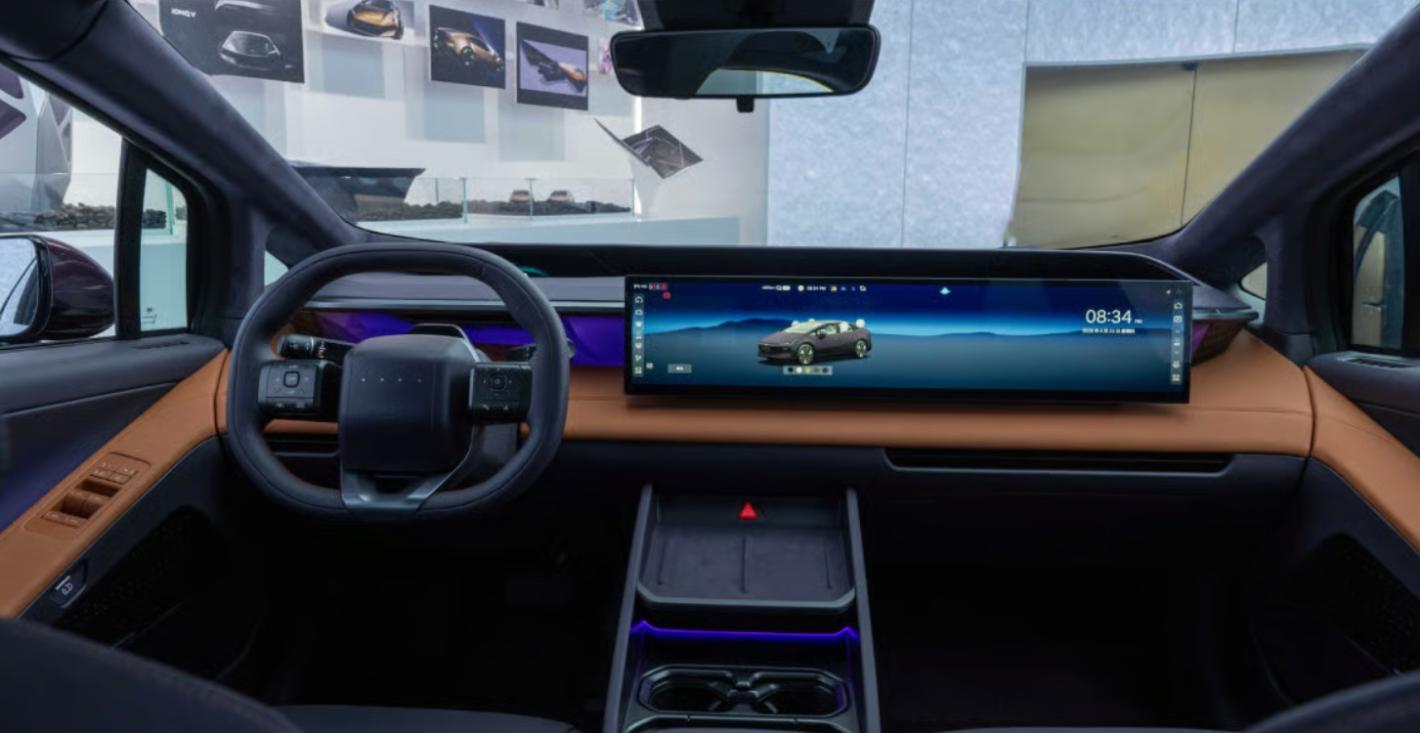 Hyundai показа голям електрически седан с интересен дизайн Снимки