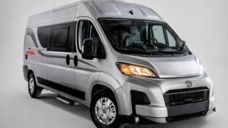 Toyota показа уютен и достъпен дом на колела Снимки