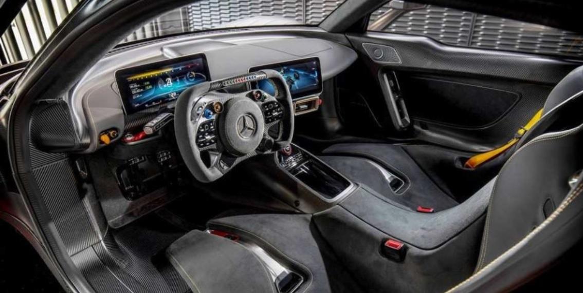 Сметката за обслужване на Mercedes-AMG One удиви шофьорите