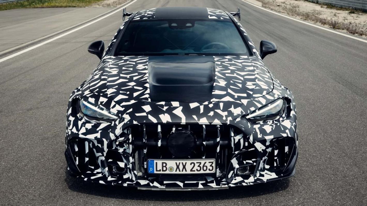 Mercedes показа новия си супер ексклузивен автомобил CLE Mythos