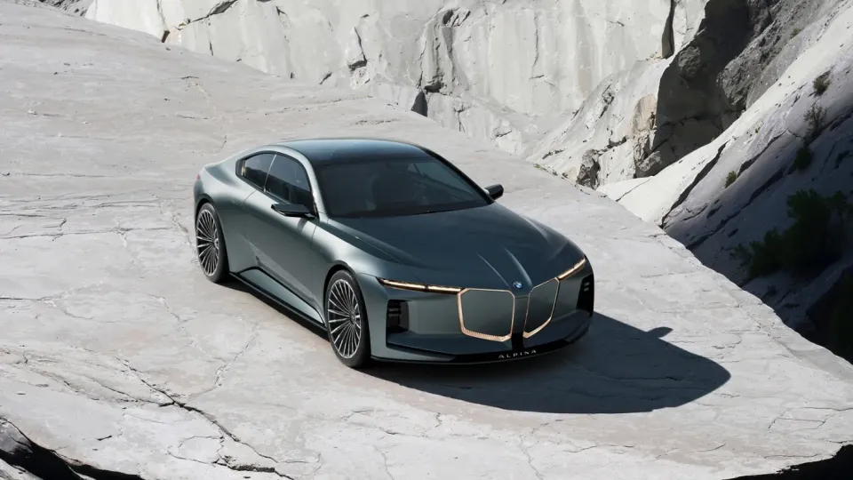 BMW призна за голяма грешка и я поправи с премиерата на Vision Alpina