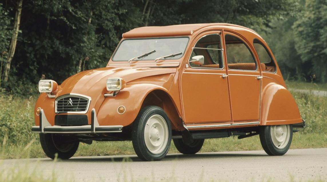 Citroën официално възражда емблематичния 2CV като достъпен електромобил