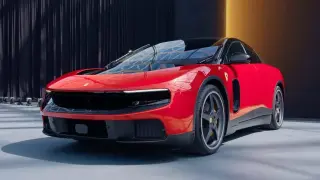 Всички се смеят на Ferrari-то за 55 милиона долара, построено от създателя на iPhone