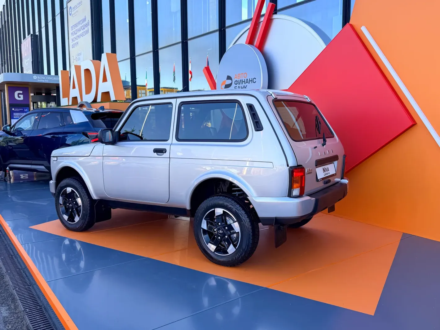 Американци си казаха мнението за обновената Lada Niva Legend