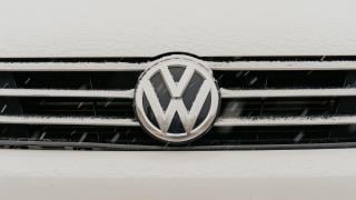 Volkswagen оставя десетки хиляди на улицата