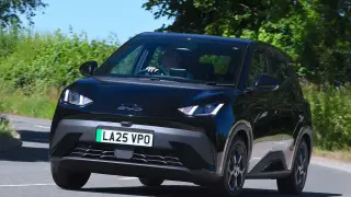 Топ 10 на най-добрите компактни електромобили