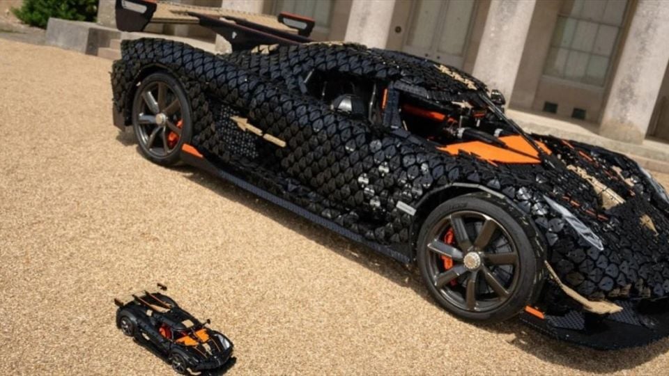 Подборка от зрелищни кадри: Суперкола от Lego вдигна скорост от 111 км/ч