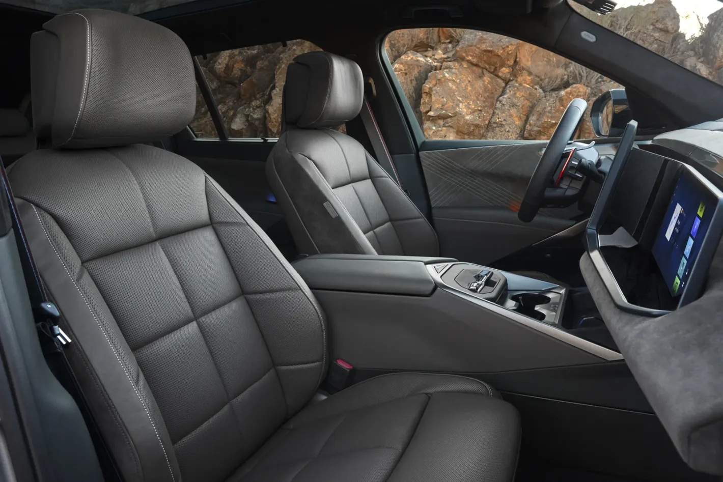 Новото BMW X5 от пето поколение направи дебют