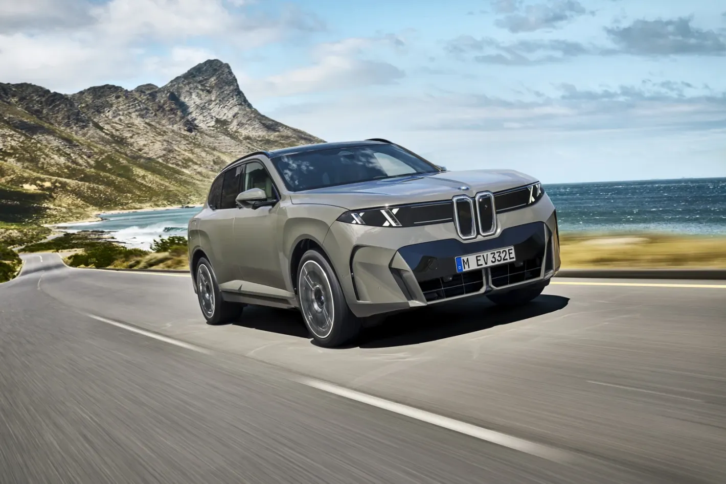 Новото BMW X5 от пето поколение направи дебют