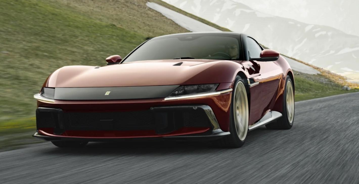 Новият суперавтомобил на Ferrari получи иновативна скоростна кутия