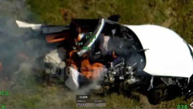 Подборка от зрелищни кадри: Откраднато BMW M4 бе разцепено на две при полицейско преследване