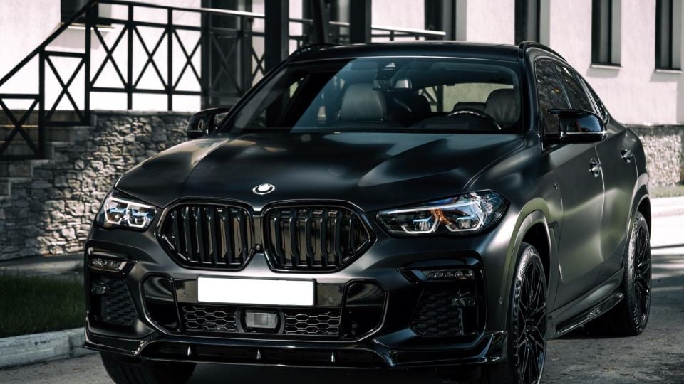 Дизайнерът на BMW X5 и X6 получи руско гражданство след указ на Путин