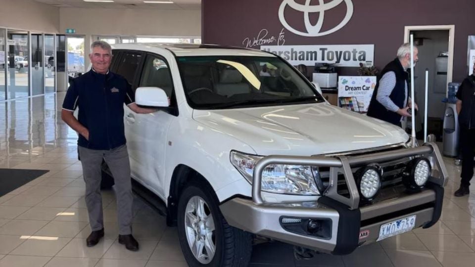 Toyota Land Cruiser измина 999 999 километра с оригинален двигател преди продажба на търг
