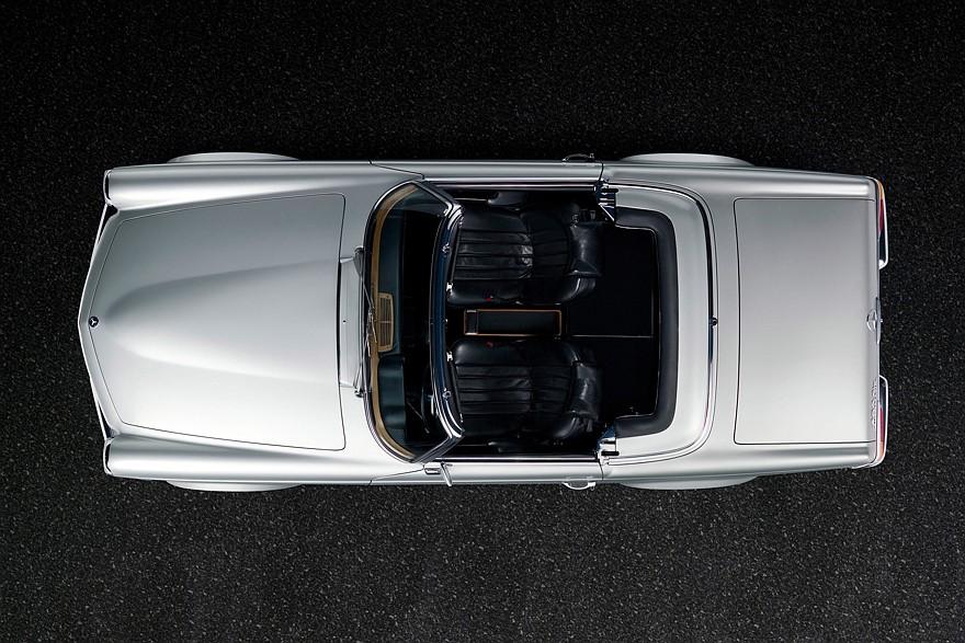 Историята на Mercedes-Benz SL W113: Как се роди легендарната „Пагода“ и защо придоби култов статут