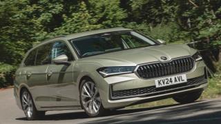 Експертна класация: Новата Skoda Superb Estate оглави списъка на десетте най-добри комбита в света