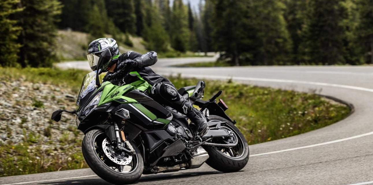Завръщането на легендата: Новият Kawasaki Ninja 1100SX навлиза в Европа с нови технологии