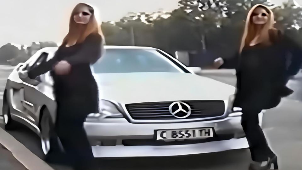 Мерцедесът на Карамански изчезна: Колекционери издирват рядък Koenig от мутренските години