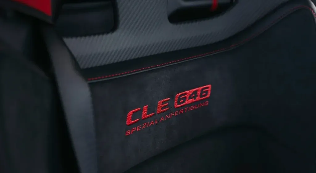 Mercedes-AMG представя звяр с V8 двигател и 646 конски сили